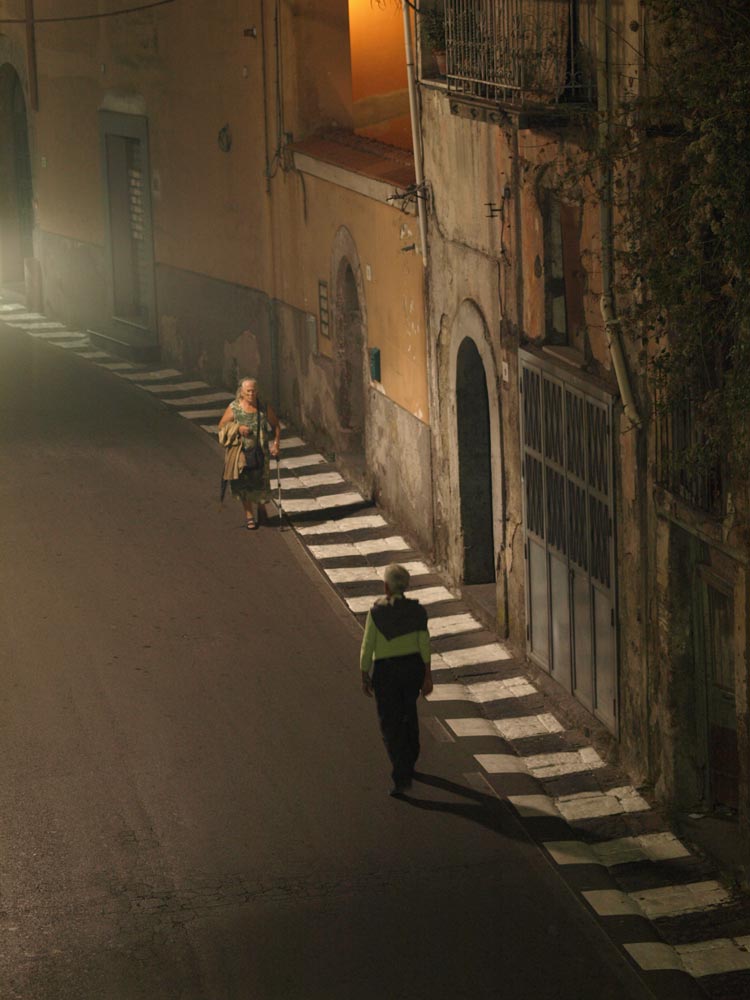 Strangers_GB190989.jpg