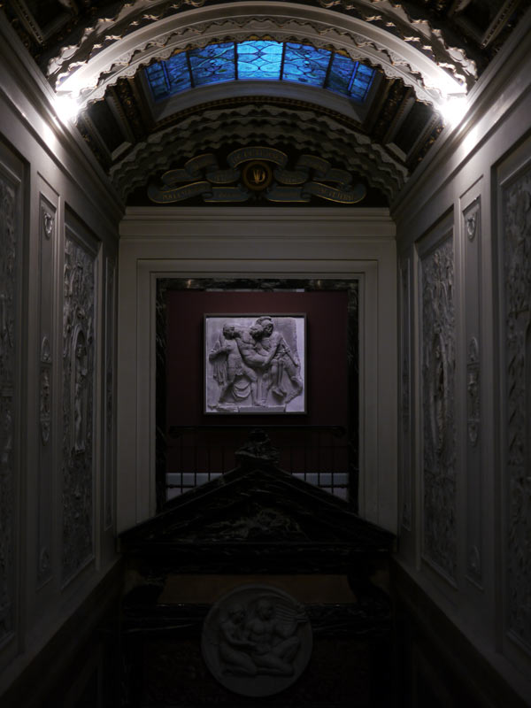 P1100753.jpg - Stairway