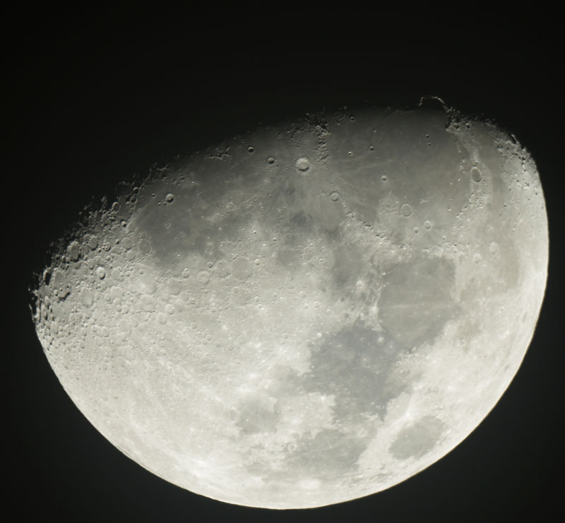 www.ayton.id.au_gary_photos_astronomy_moon_o330_prime_p6060161.jpg