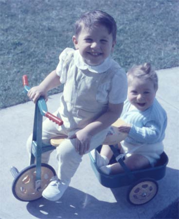 www.ayton.id.au_gary_genealogy_images_aytongary_1964.jpg www.ayton.id.au_gary_genealogy_images_aytongary_1964.jpg