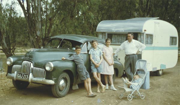 www.ayton.id.au_gary_genealogy_images_196301_qldtrip_10.jpg www.ayton.id.au_gary_genealogy_images_196301_qldtrip_10.jpg