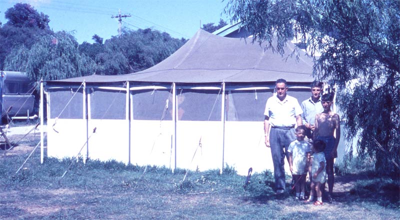 www.ayton.id.au_gary_genealogy_images_196512_aytontent_inverloch.jpg www.ayton.id.au_gary_genealogy_images_196512_aytontent_inverloch.jpg